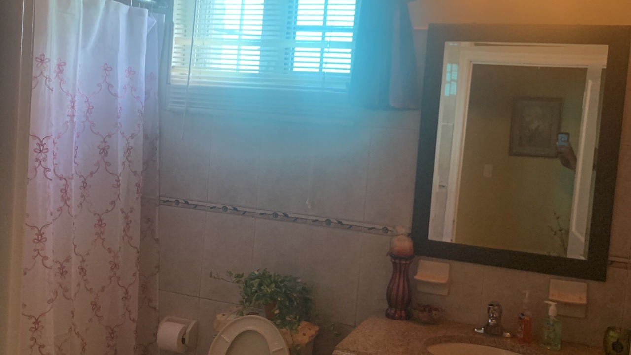 Photo of Bathroom in Nassau
