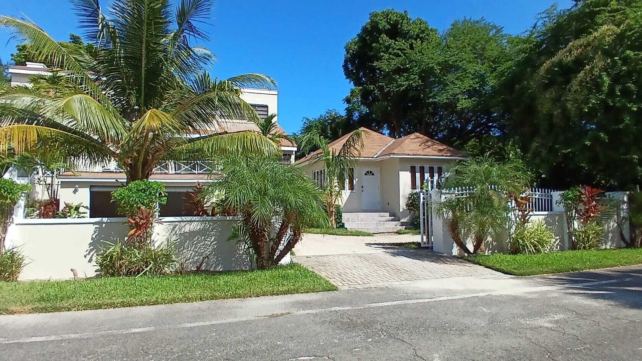 Photo of Others in Nassau