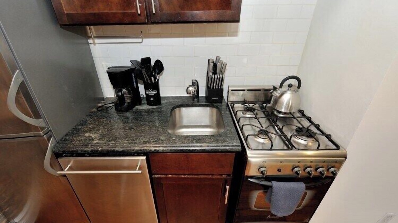 Photo of Kitchen in Sutton Place