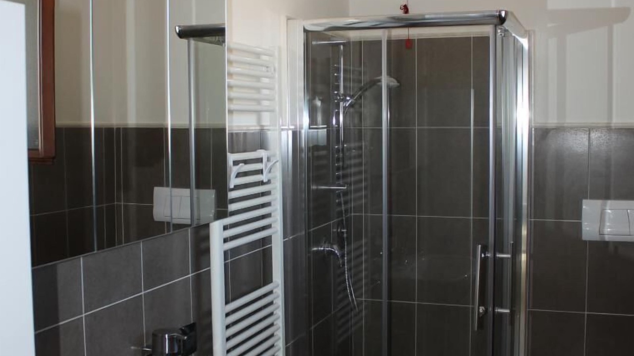 Photo of Bathroom in Ovest