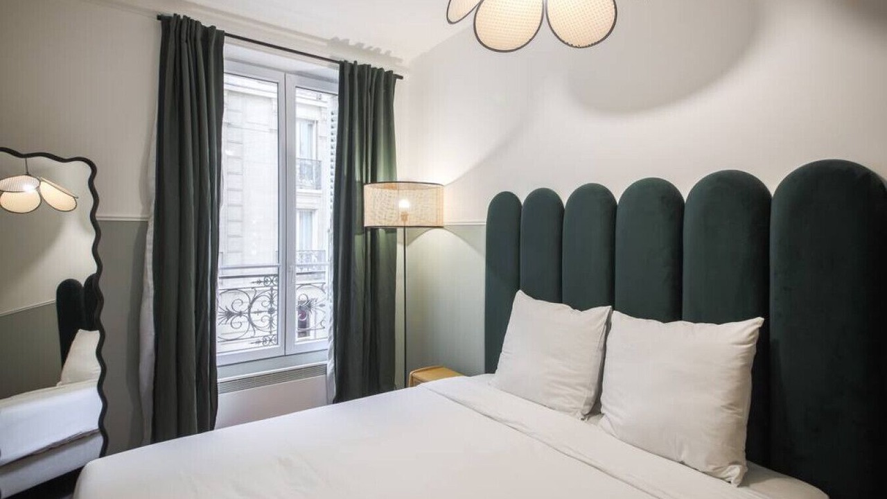 Photo of Bedroom in 15th Arrondissement