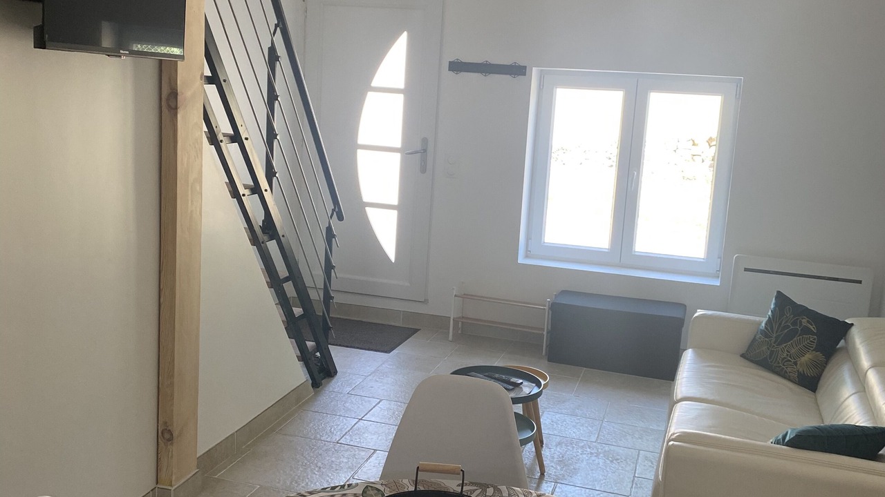 Photo of Livingroom in Quincy-Voisins
