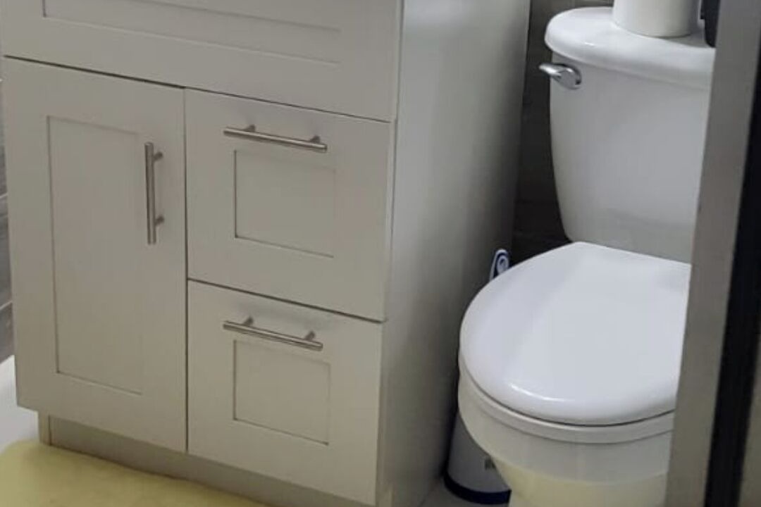 Photo of Bathroom in Molynes Gardens
