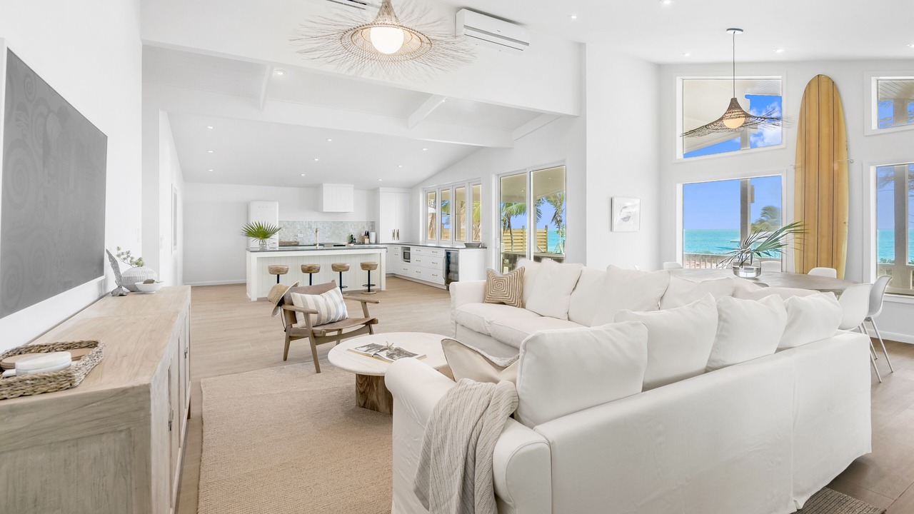 Photo of Livingroom in Farmer's Hill