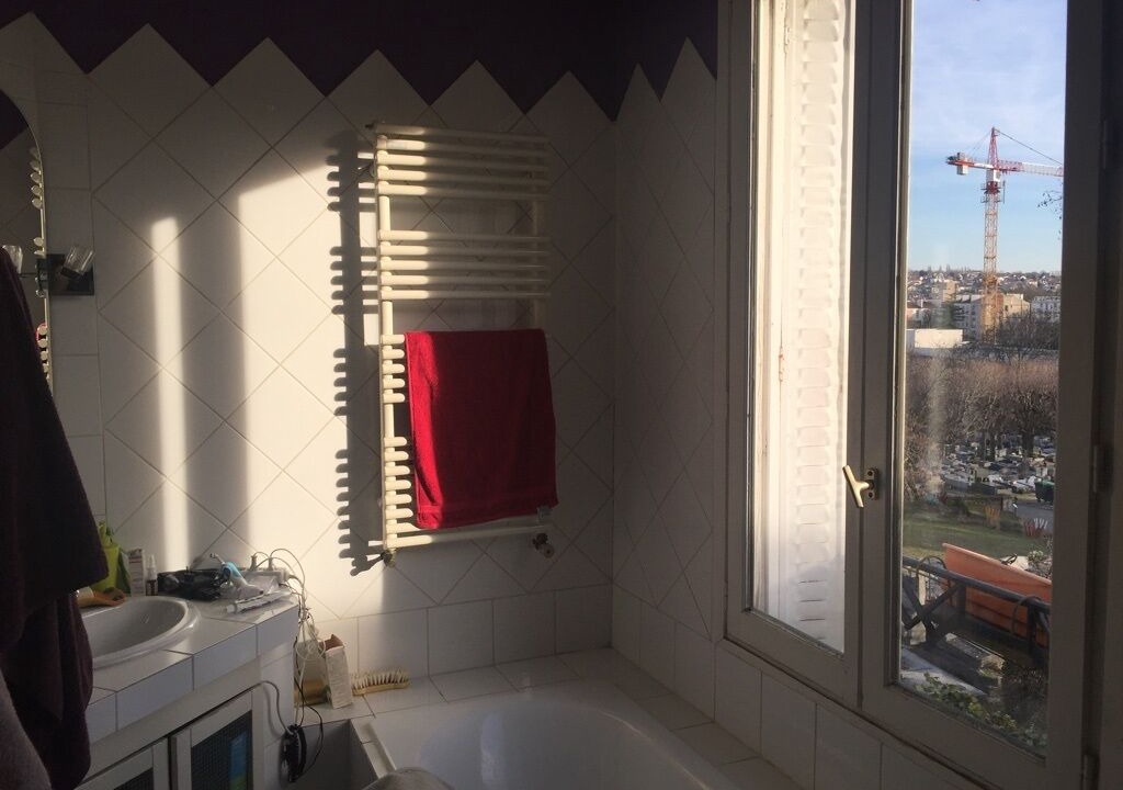 Photo of Bathroom in Cachan
