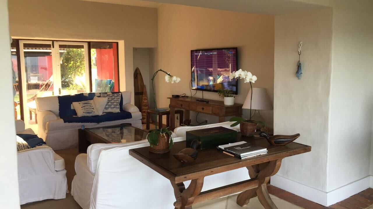 Photo of Livingroom in Praia Rasa