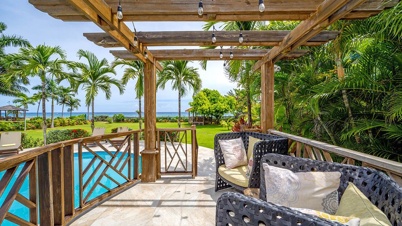 Photo of Patio Balcony in Runaway Bay