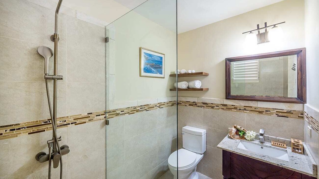 Photo of Bathroom in Runaway Bay