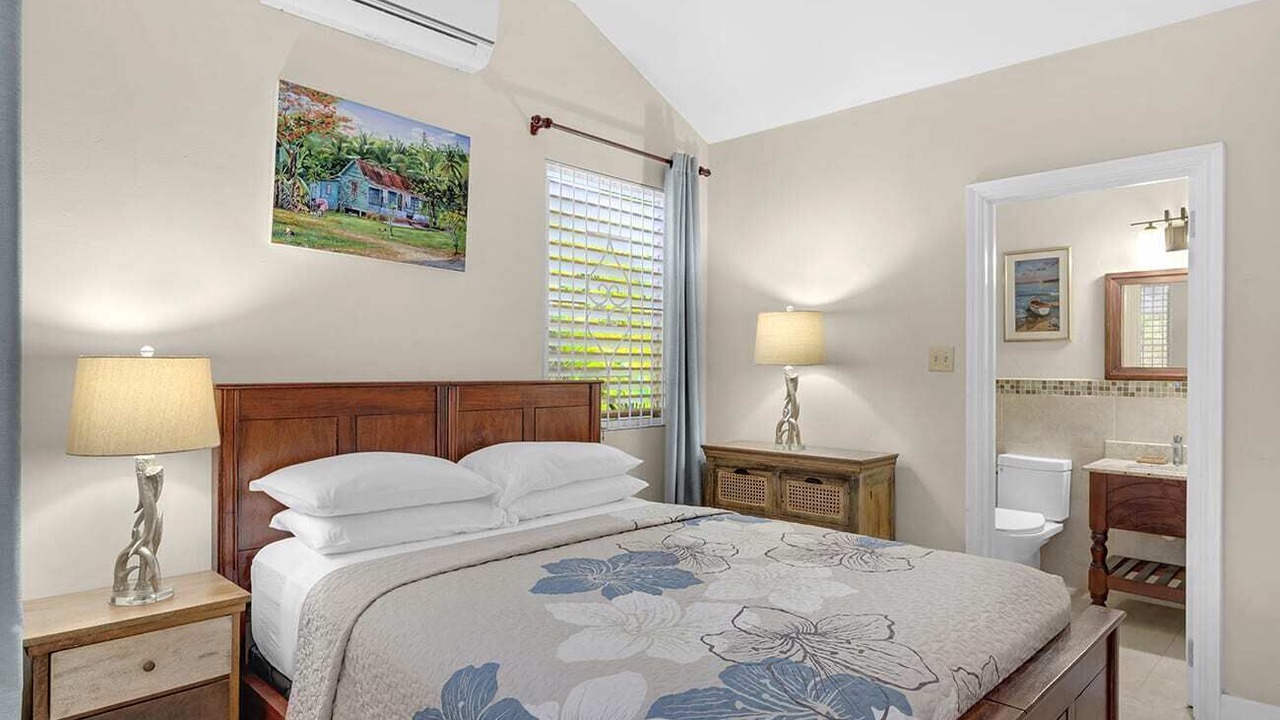 Photo of Bedroom in Runaway Bay