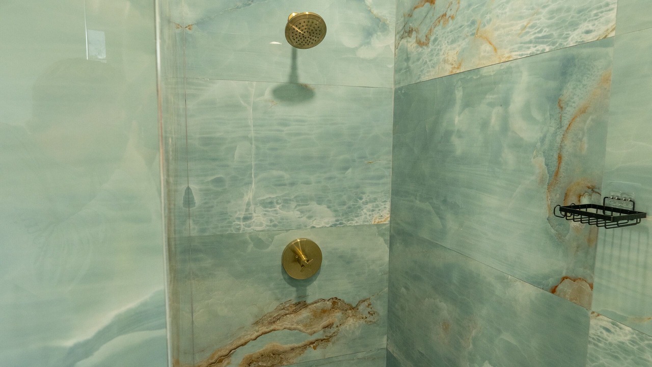Photo of Bathroom in Green Turtle Cay