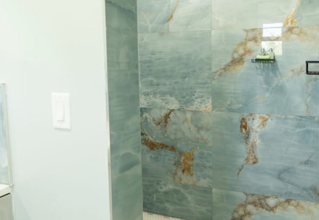 Photo of Bathroom in Green Turtle Cay