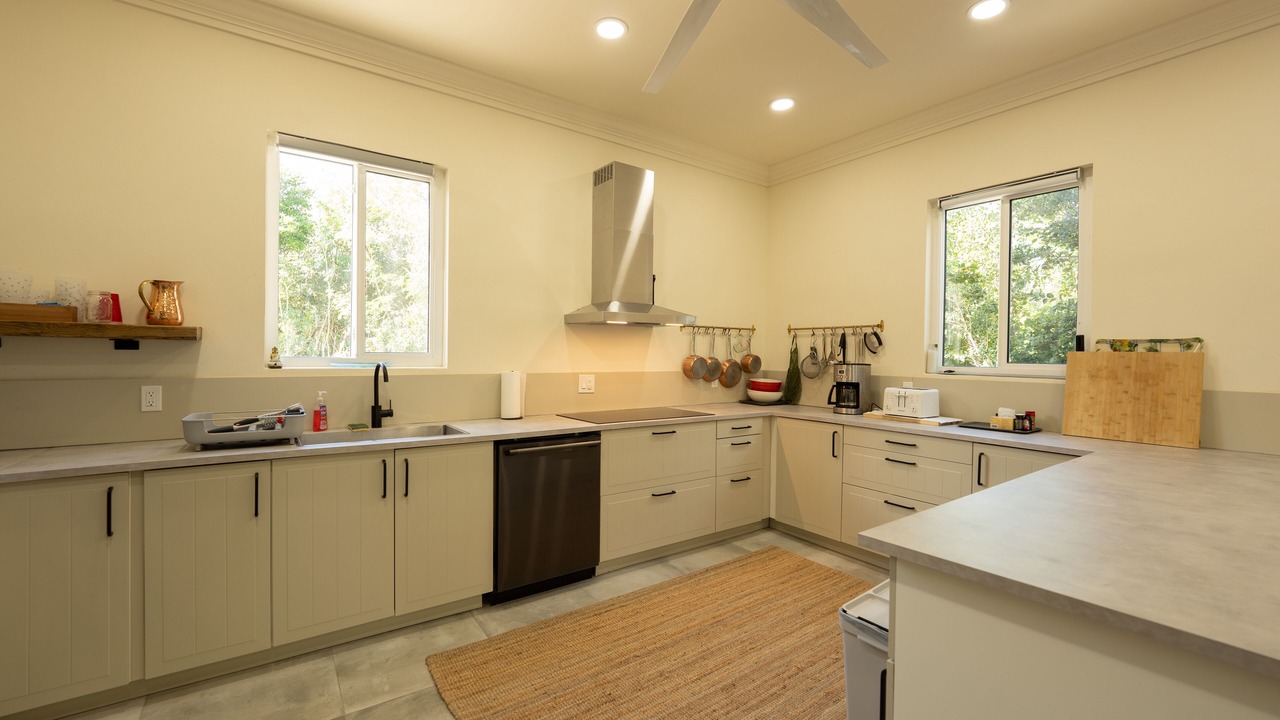 Photo of Kitchen in Green Turtle Cay