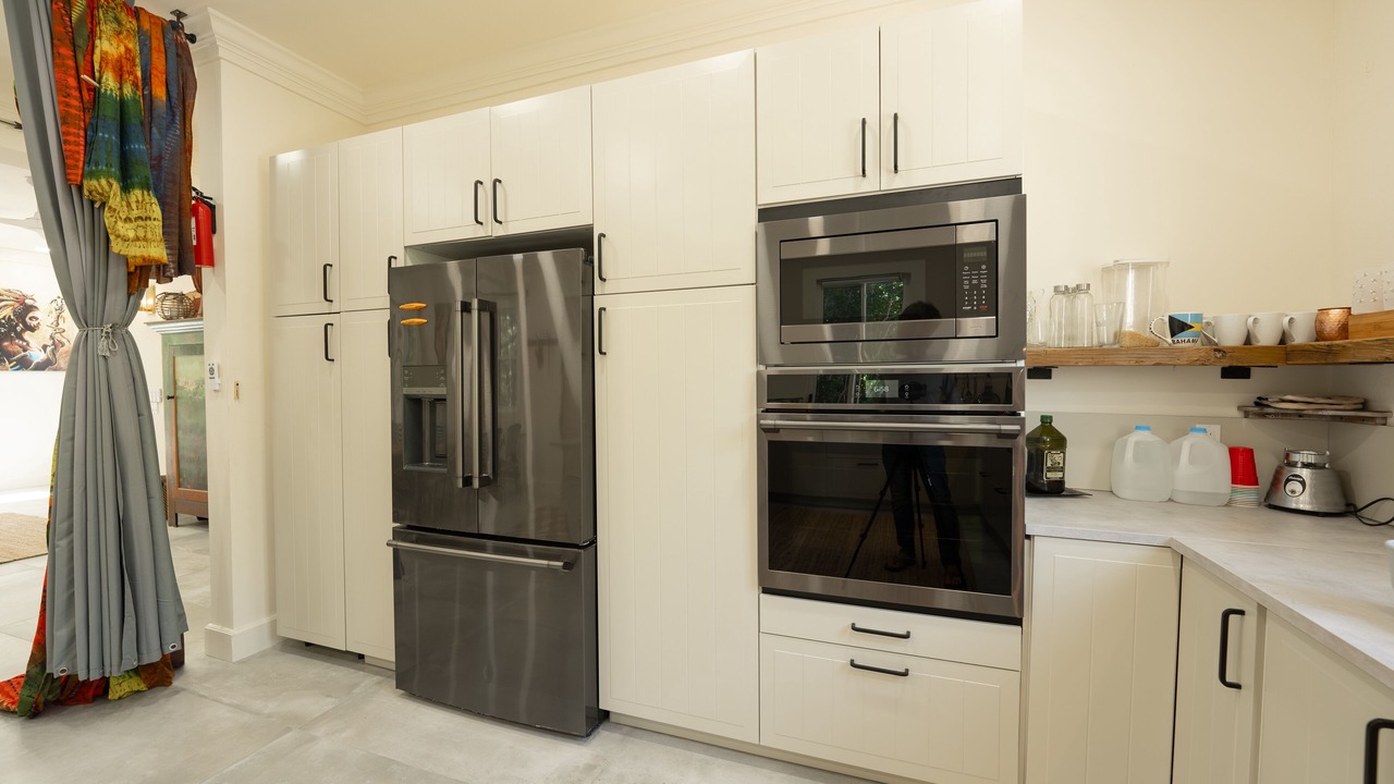 Photo of Kitchen in Green Turtle Cay