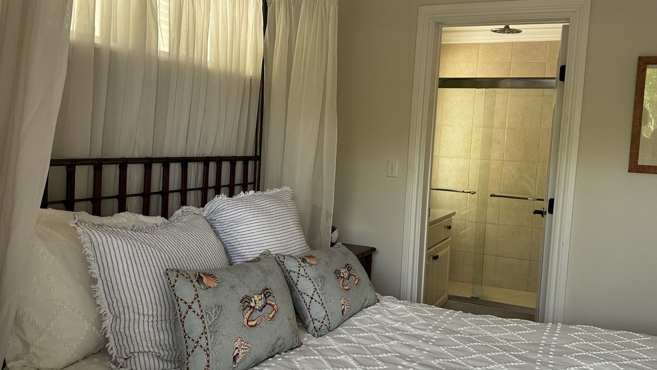 Photo of Bedroom in Great Exuma