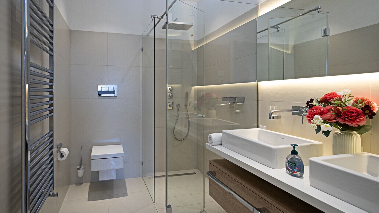 Photo of Bathroom in Vanon