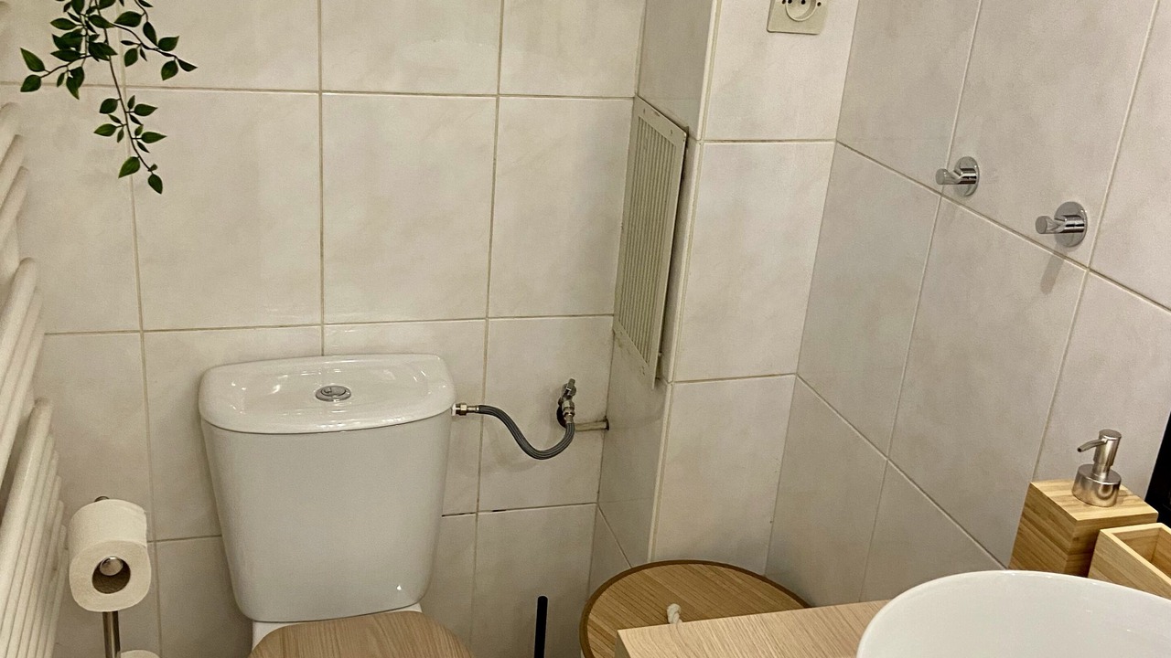 Photo of Bathroom in Antony