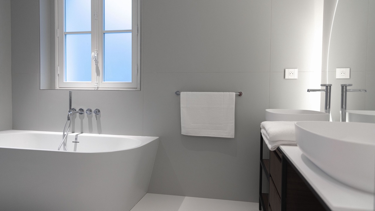 Photo of Bathroom in 8th Arrondissement