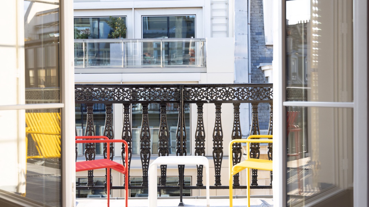 Photo of Others in 8th Arrondissement