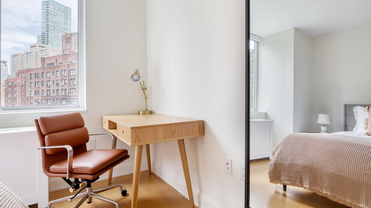 Photo of Bedroom in Sutton Place