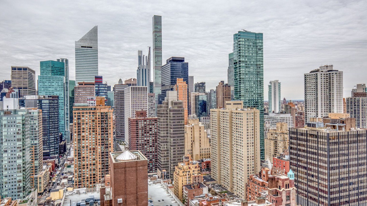 Photo of Others in Sutton Place