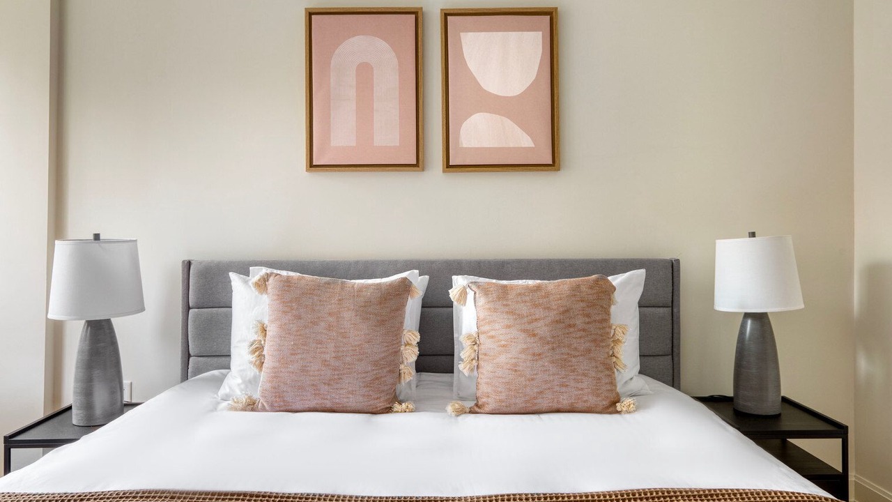 Photo of Bedroom in Sutton Place