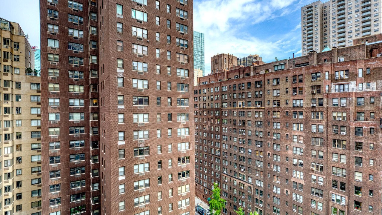 Photo of Outdoor in Sutton Place