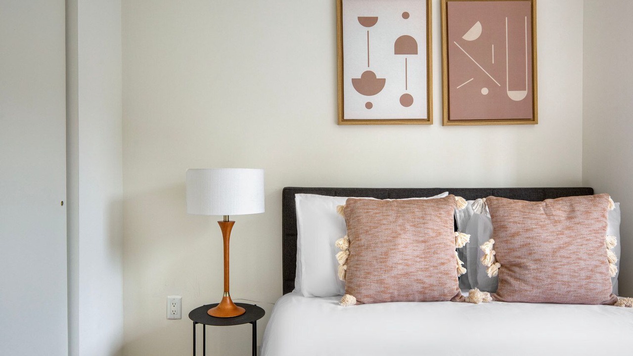 Photo of Bedroom in Sutton Place