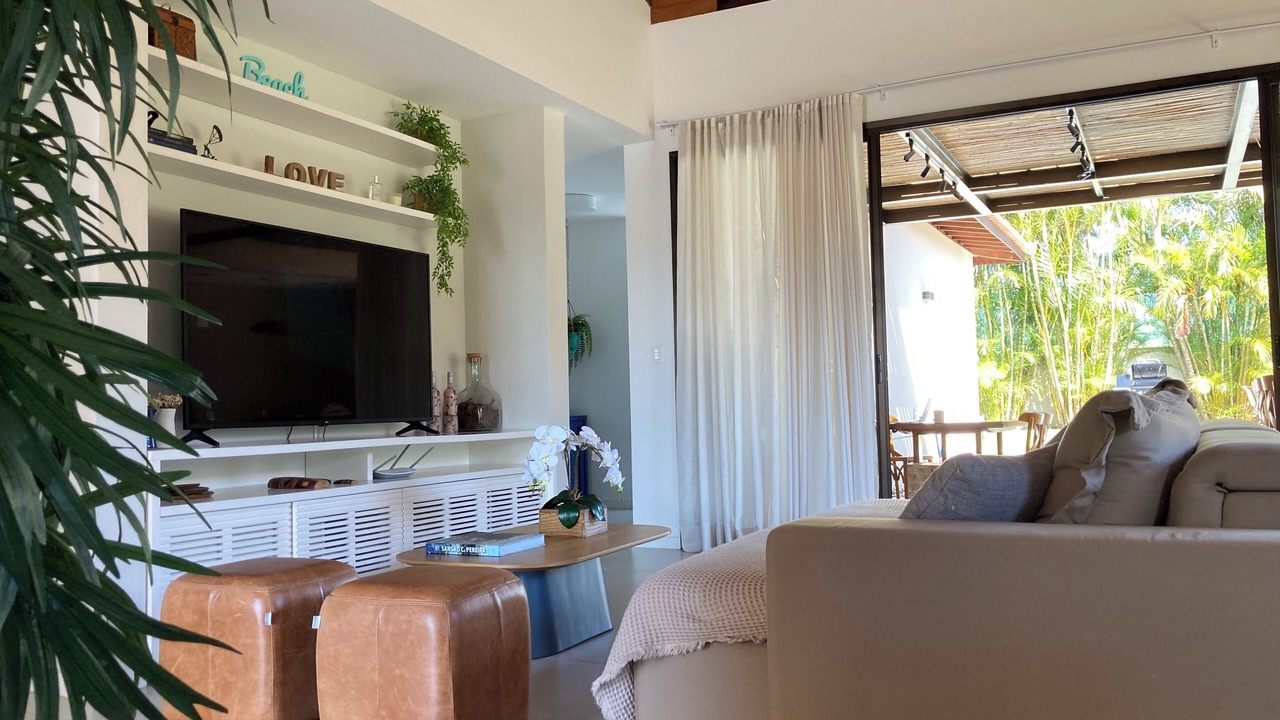 Photo of Livingroom in Praia Rasa