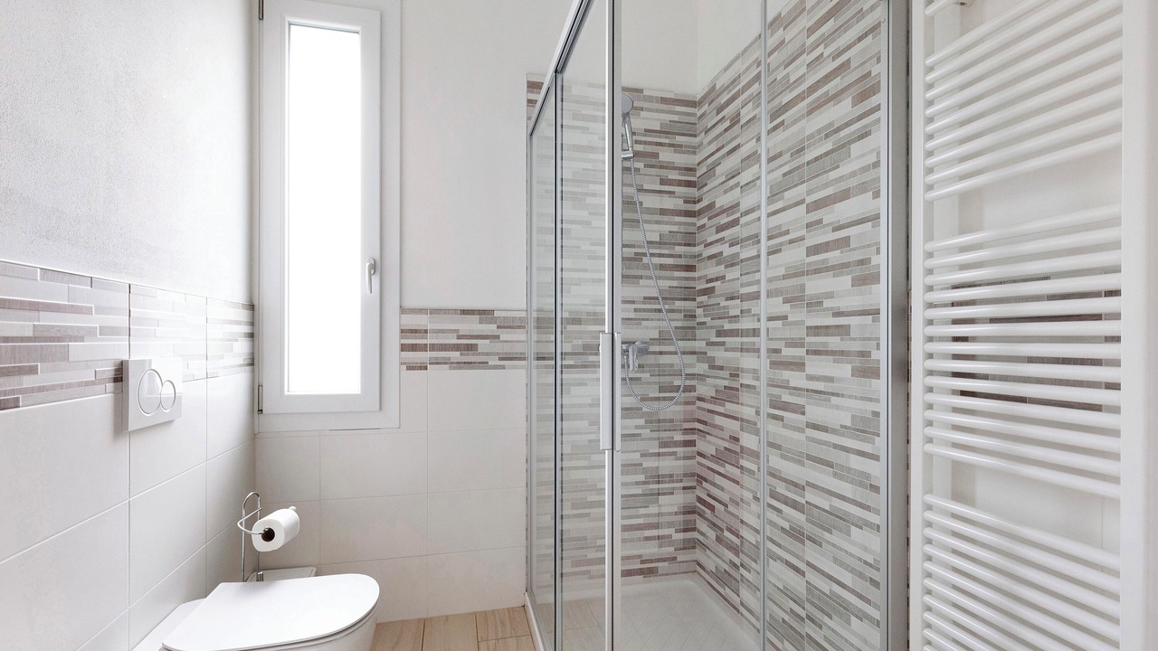 Photo of Bathroom in Sandra
