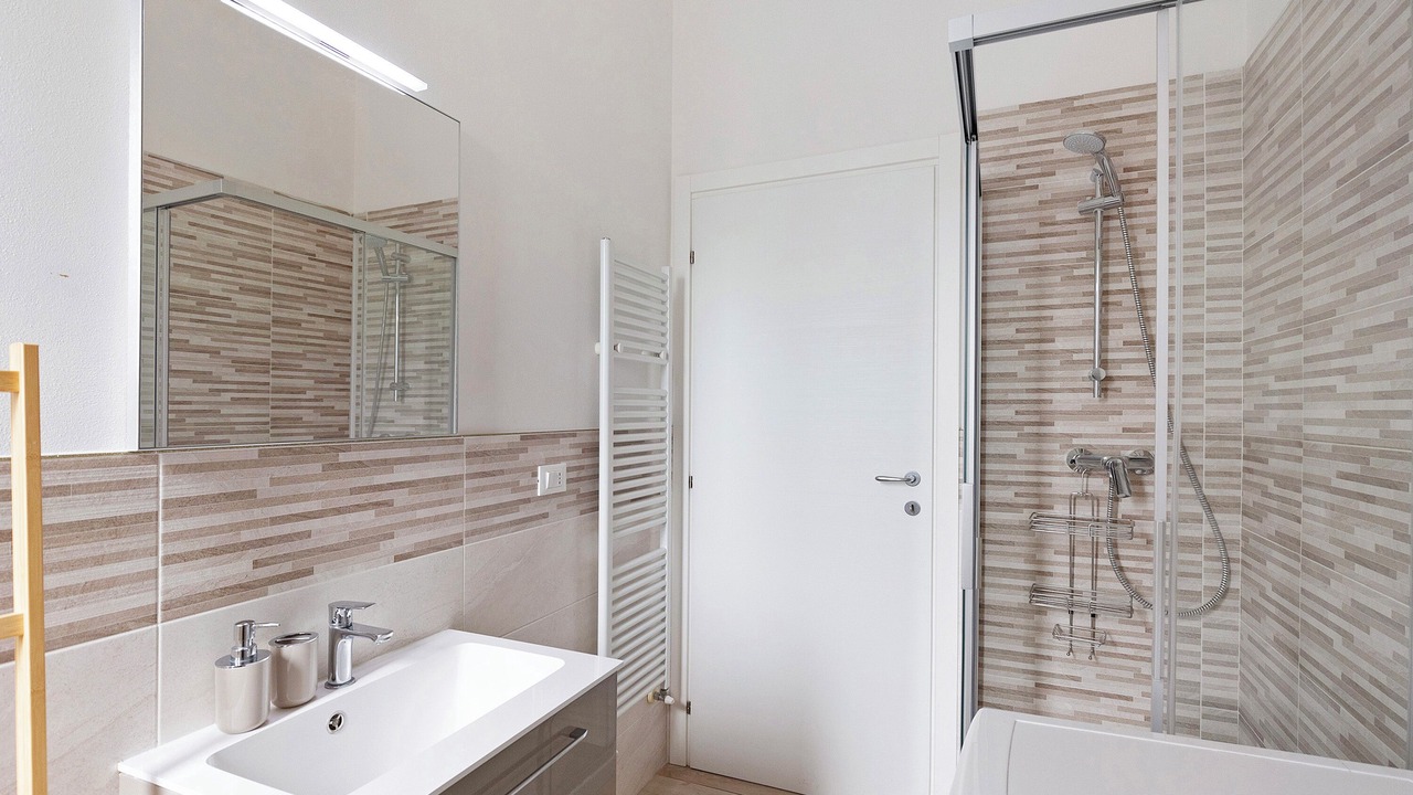 Photo of Bathroom in Sandra