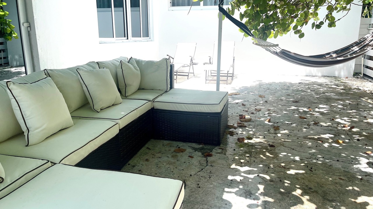 Photo of Patio Balcony in Paradise Island