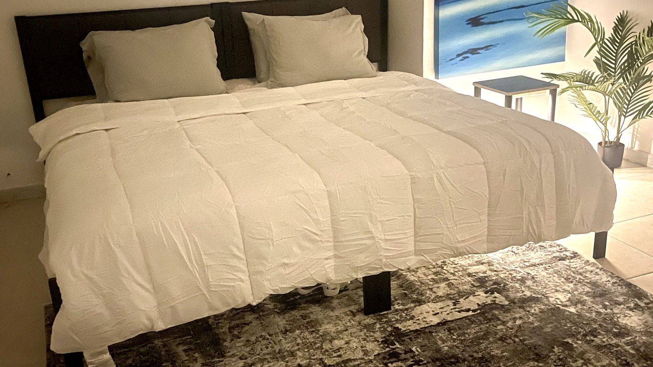 Photo of Bedroom in Paradise Island