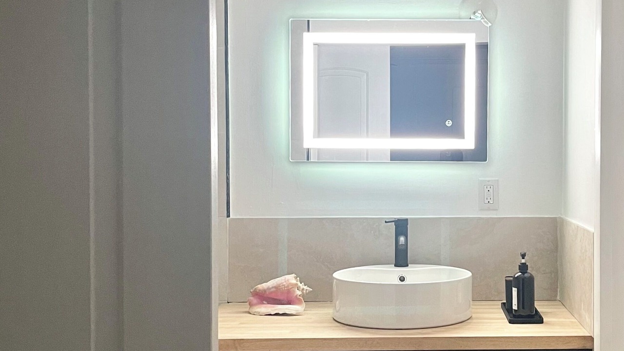 Photo of Bathroom in Paradise Island