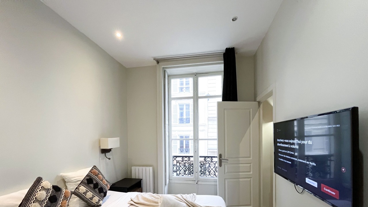 Photo of Others in 8th Arrondissement