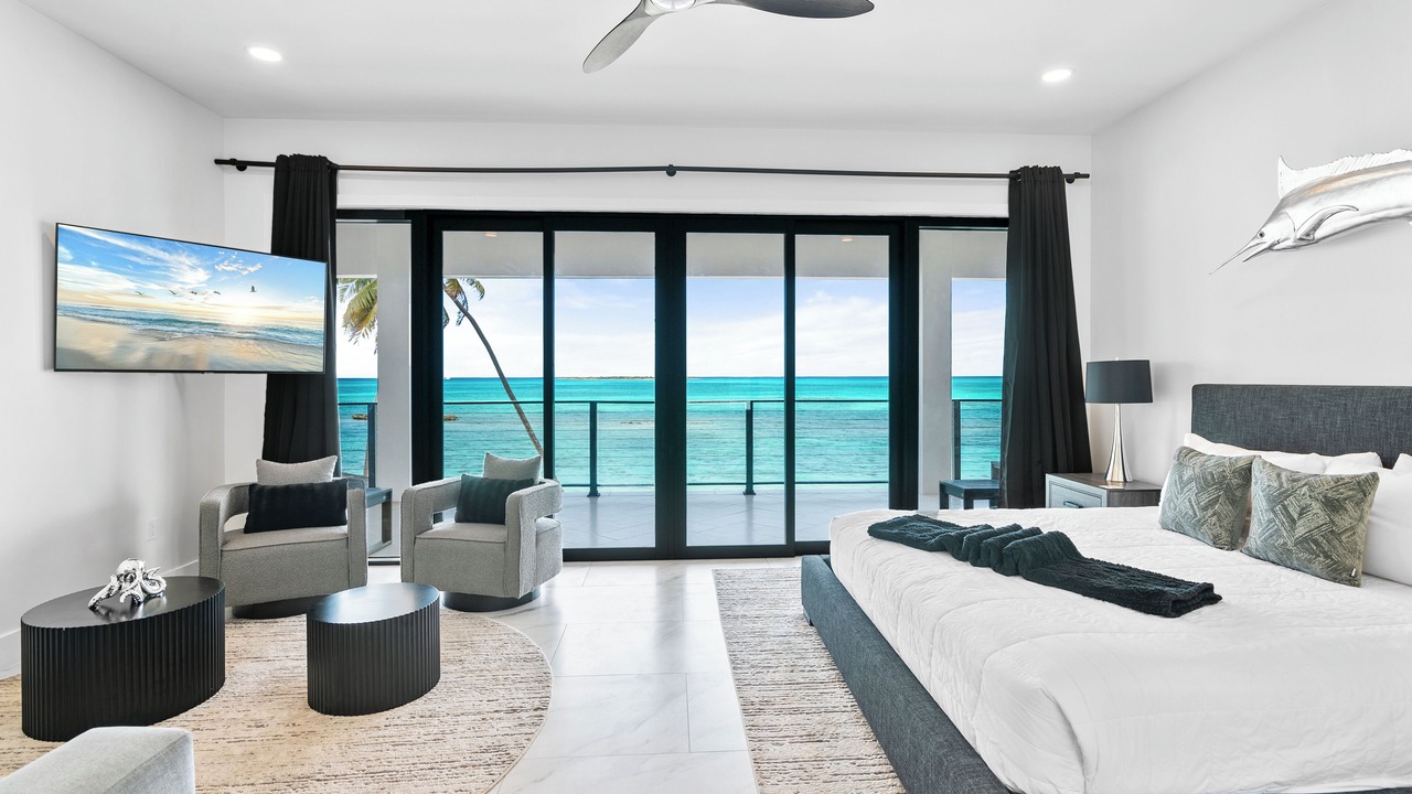 Photo of Bedroom in Tar Bay