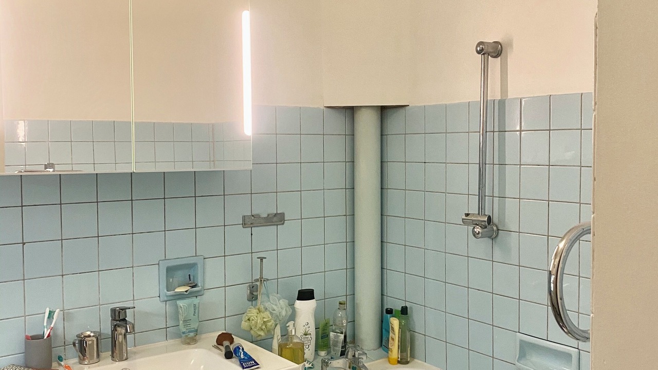Photo of Bathroom in Saint-Lambert