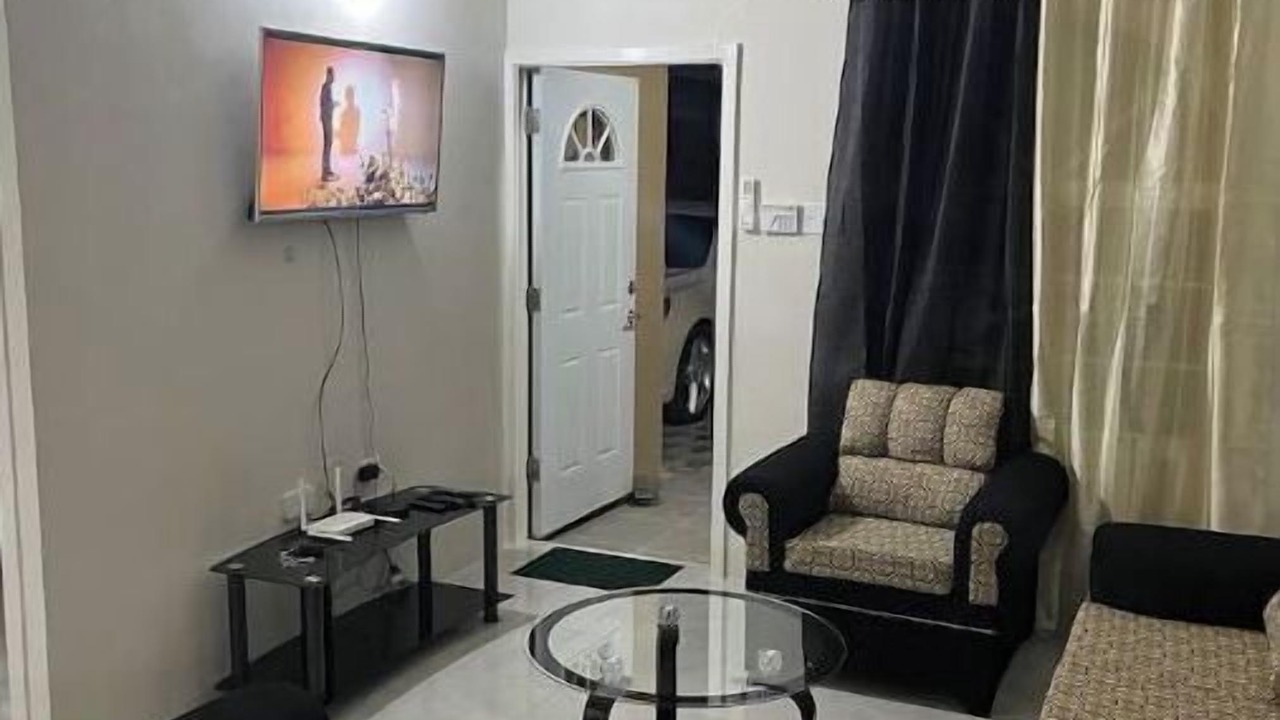 Photo of Livingroom in Portmore