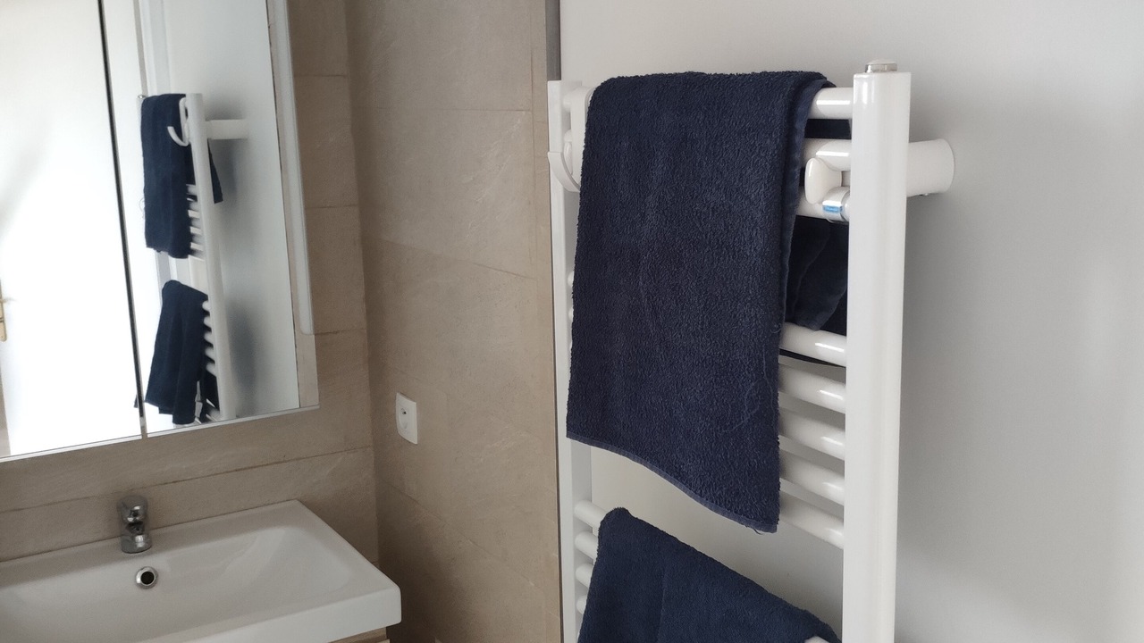 Photo of Bathroom in Bussy-Saint-Georges