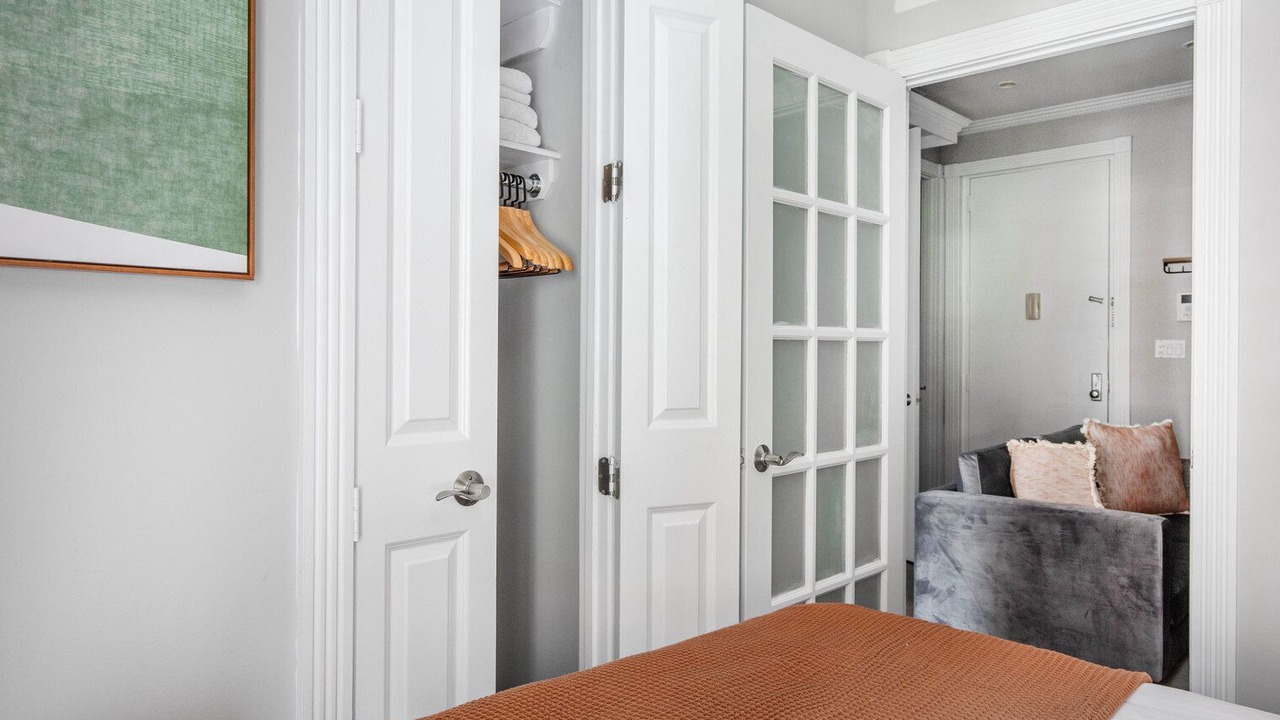 Photo of Bedroom in Bowery