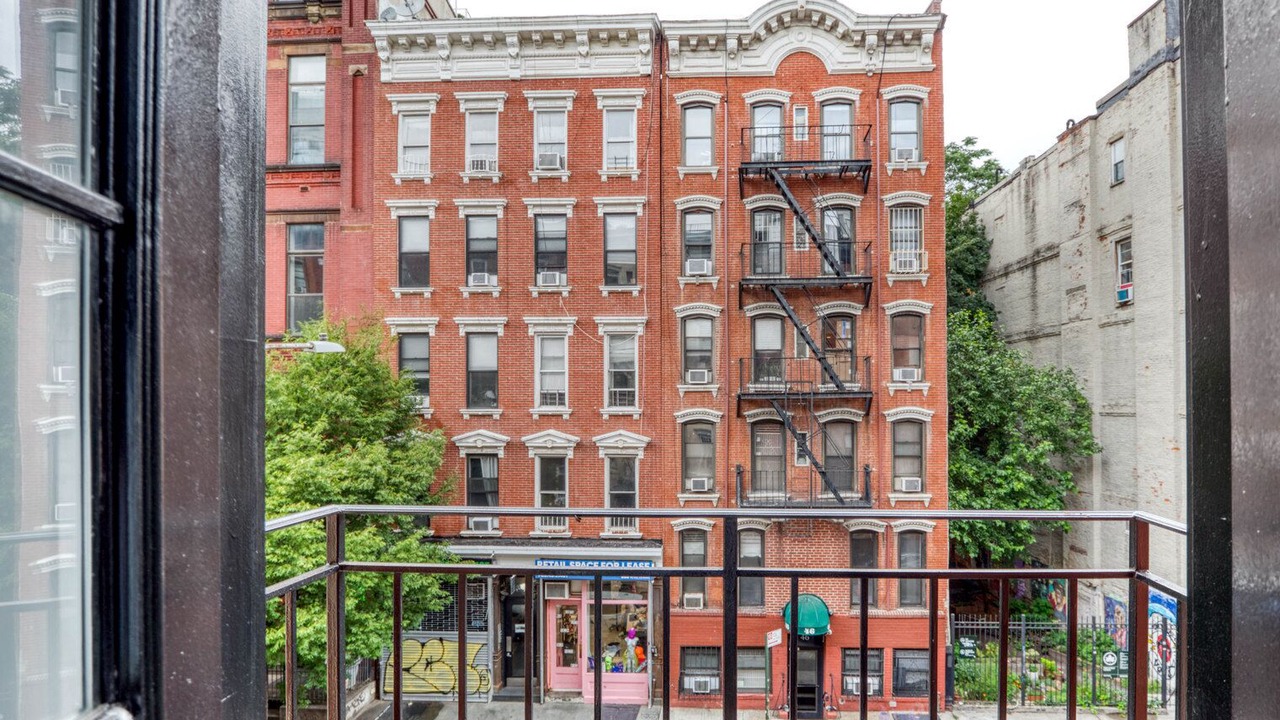 Photo of Others in Bowery