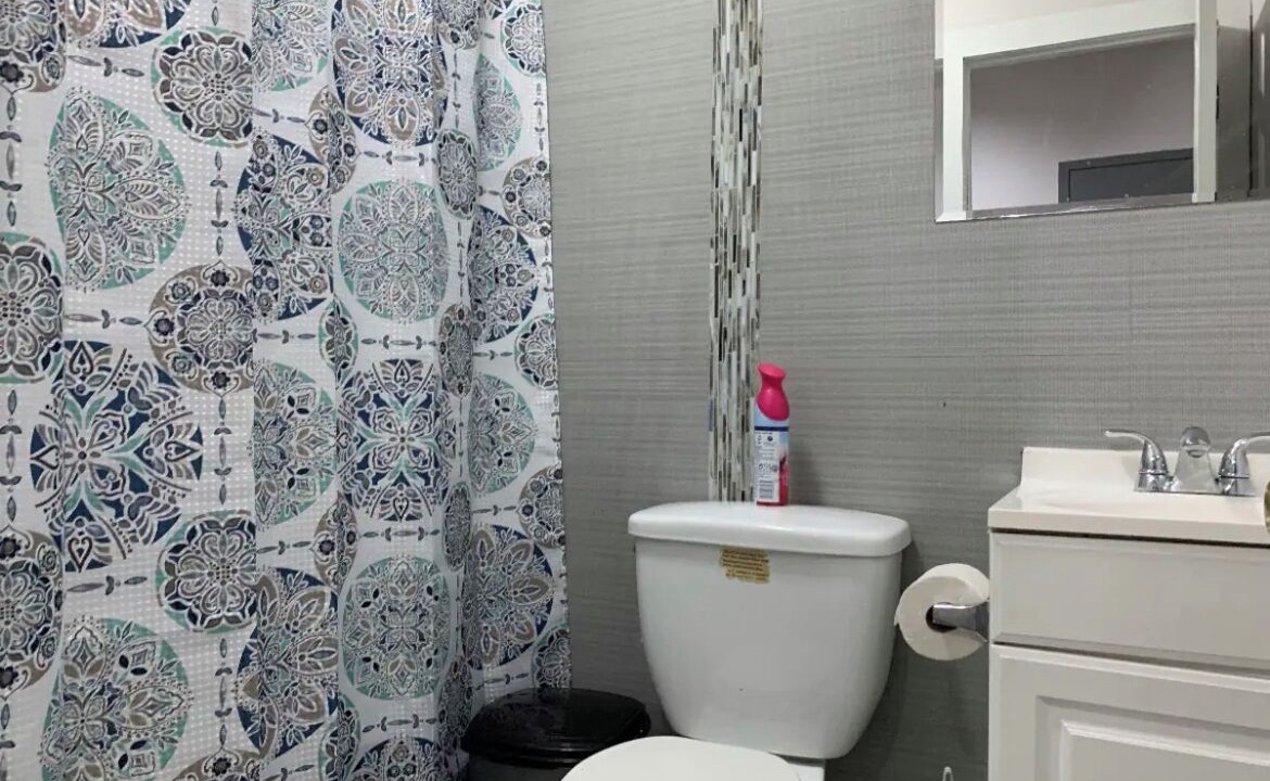 Photo of Bathroom in Williamsburg