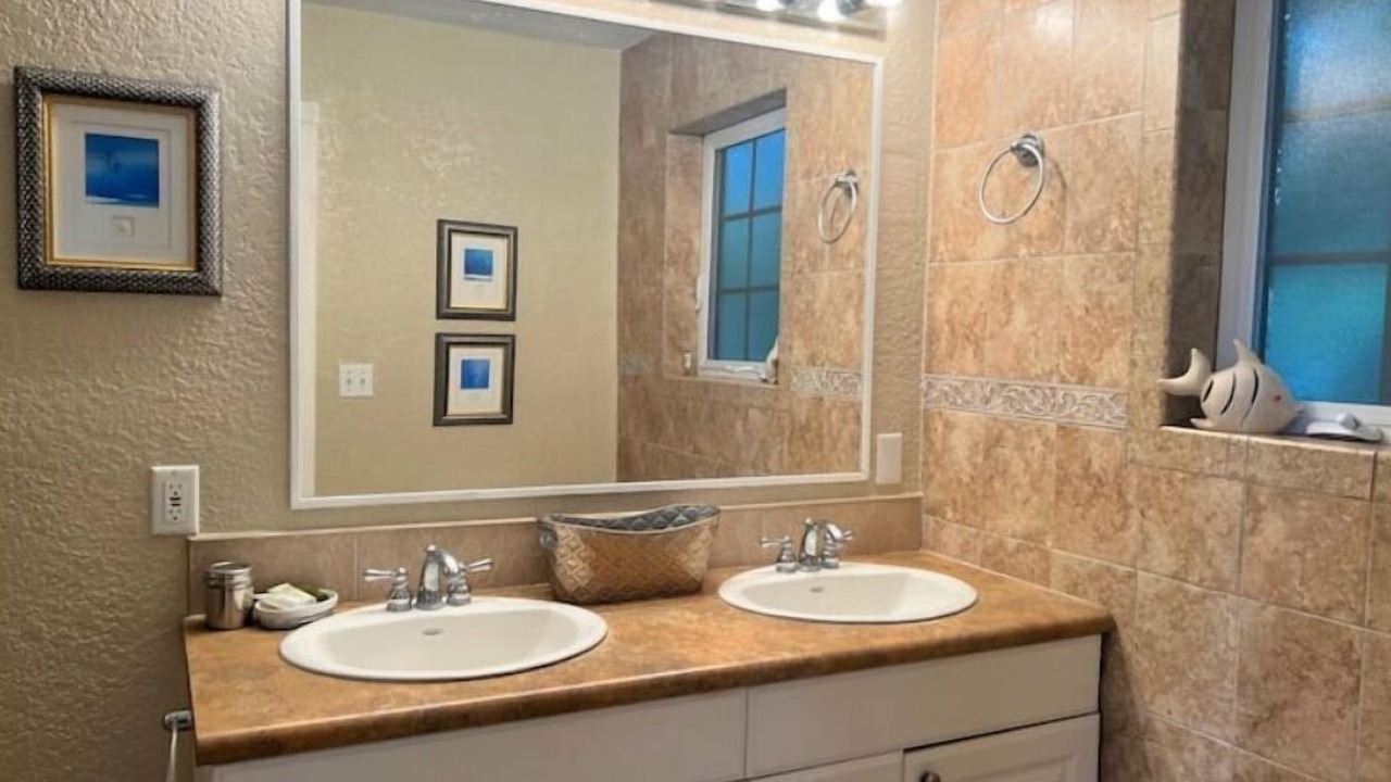 Photo of Bathroom in Great Exuma