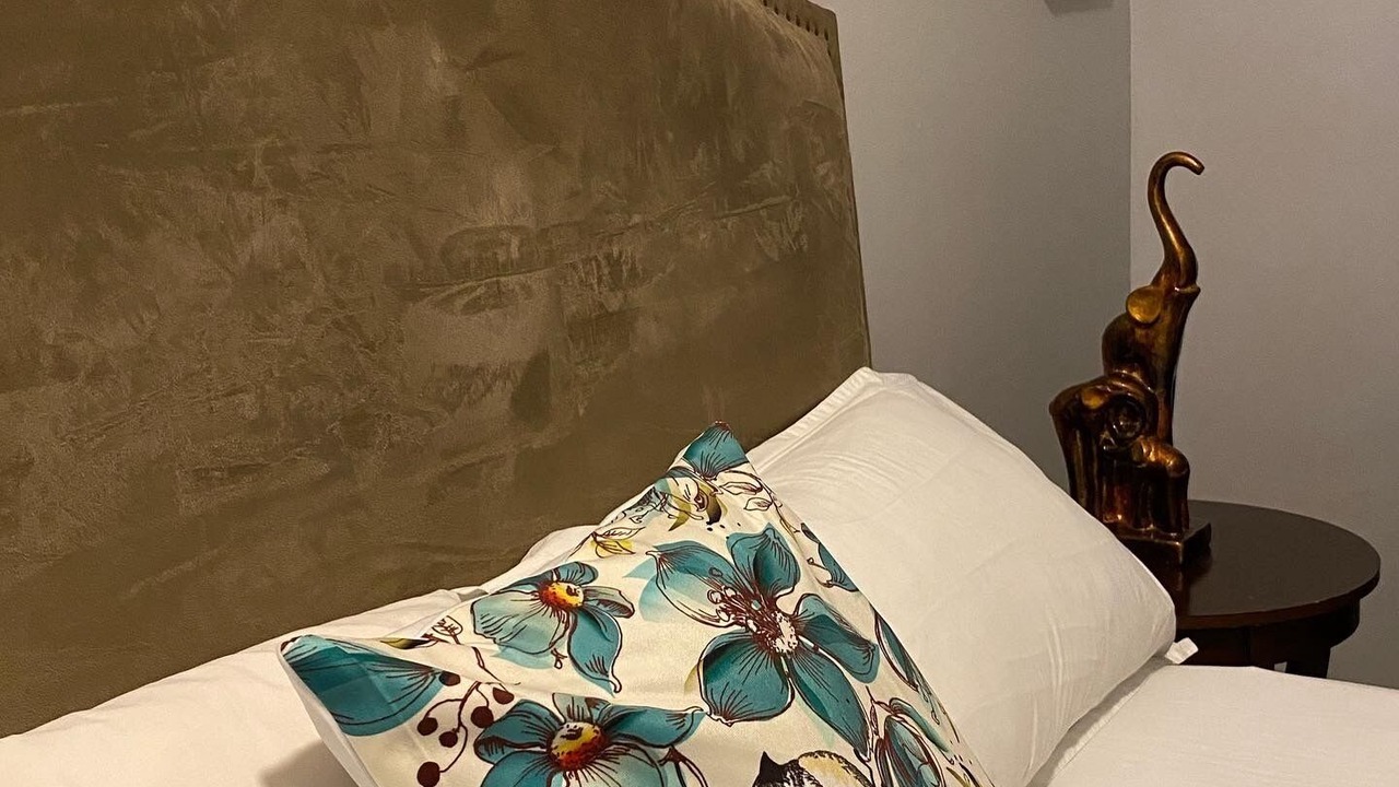 Photo of Bedroom in Molynes Gardens