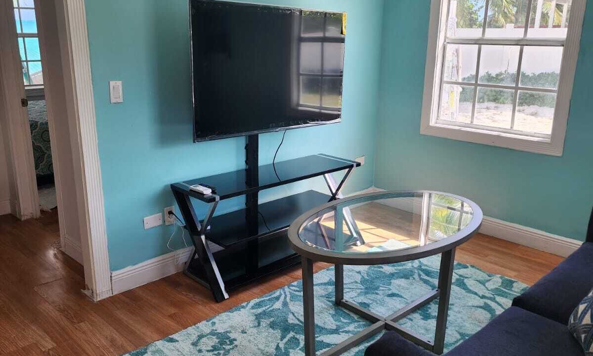 Photo of Livingroom in Rokers Point