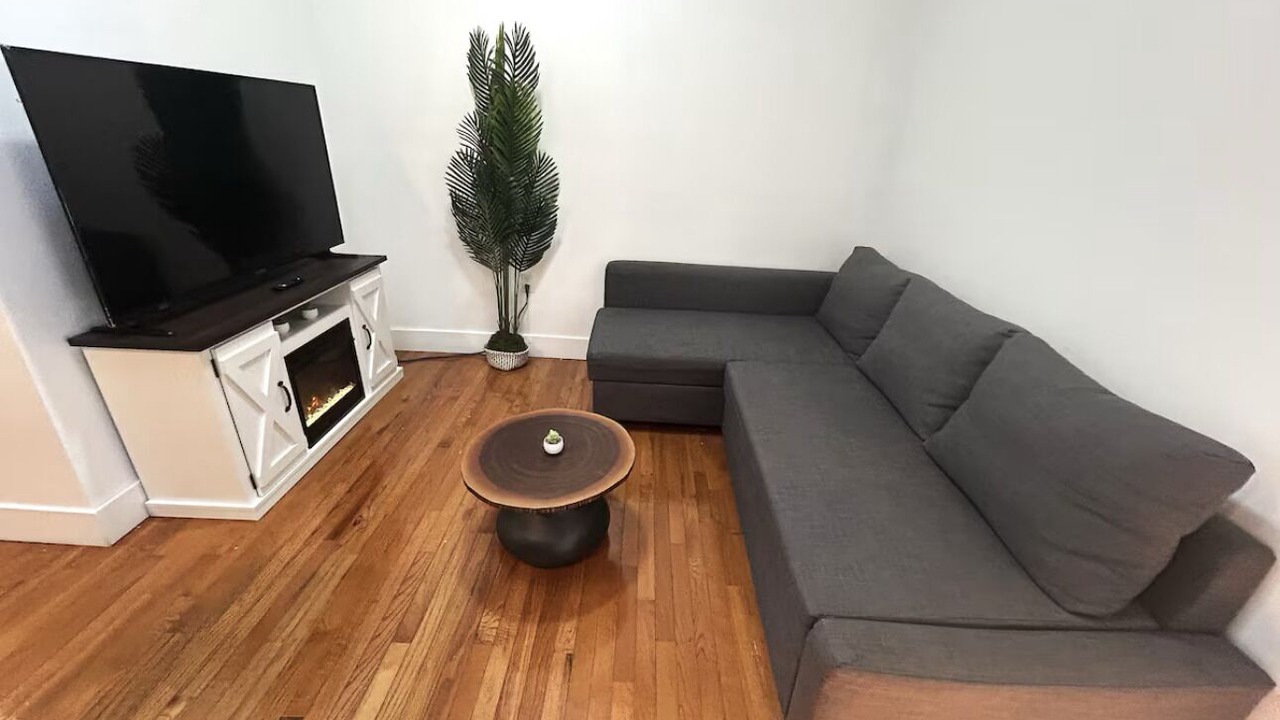 Photo of Livingroom in Ocean Hill