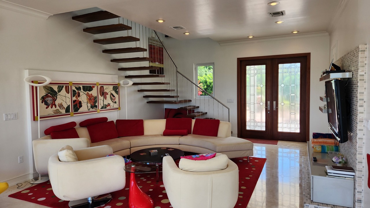 Photo of Livingroom in George Town