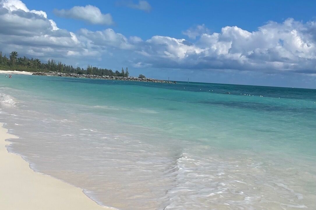 Photo of Others in Bahamia West