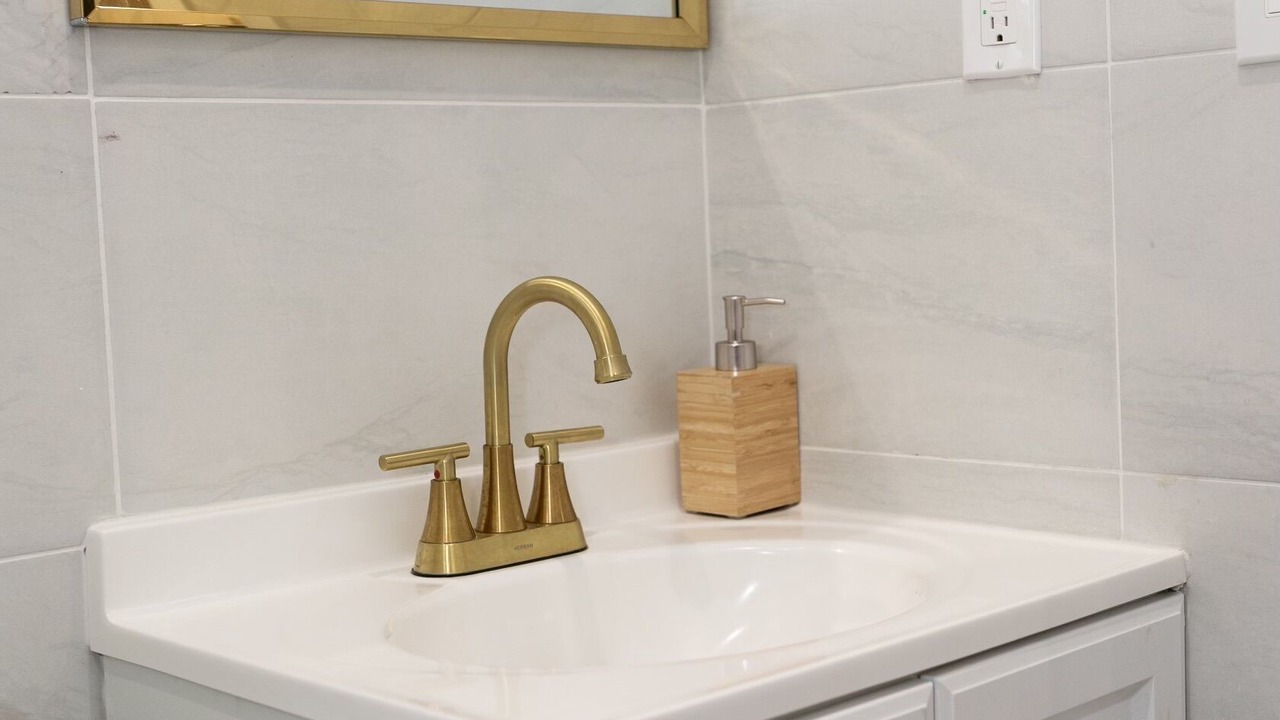 Photo of Bathroom in East New York