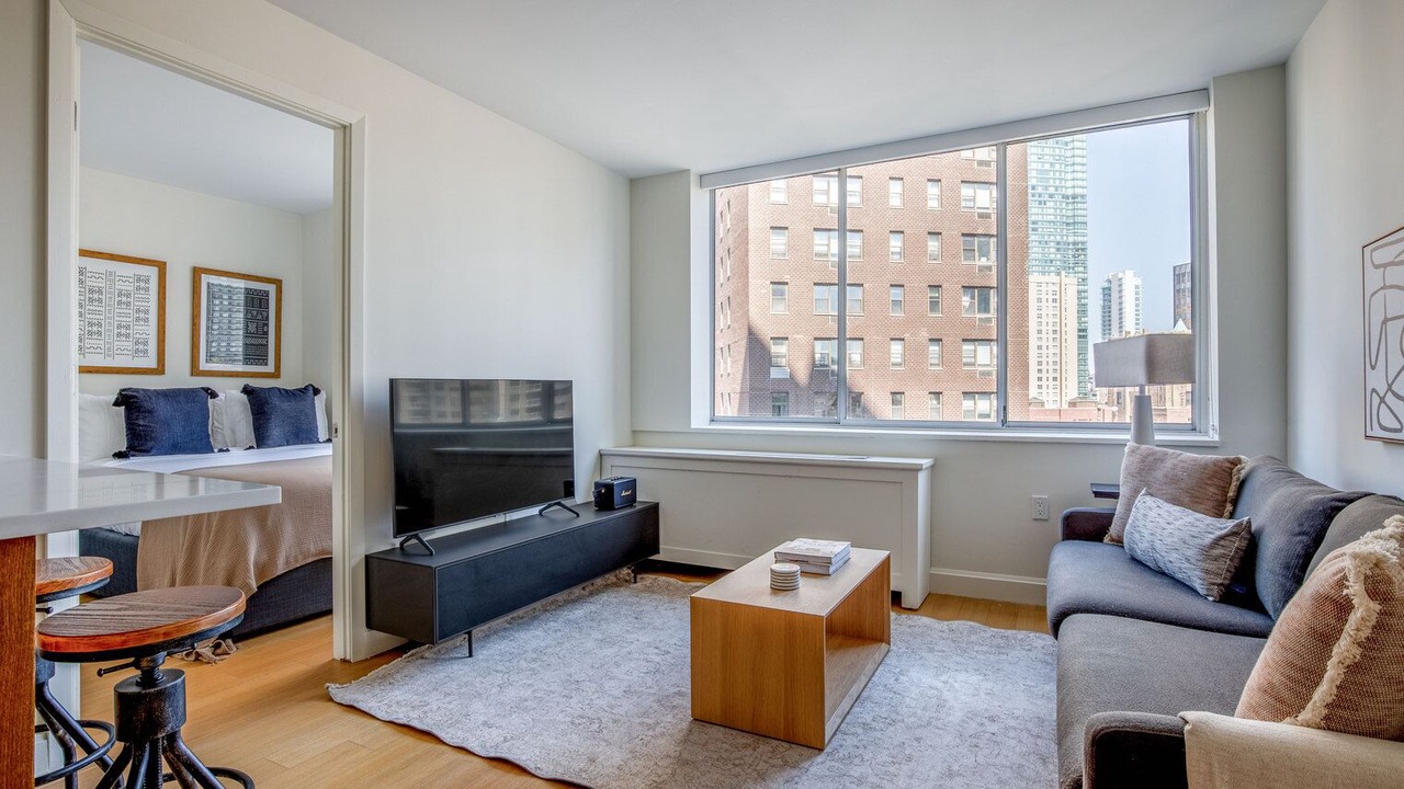 Photo of Livingroom in Sutton Place