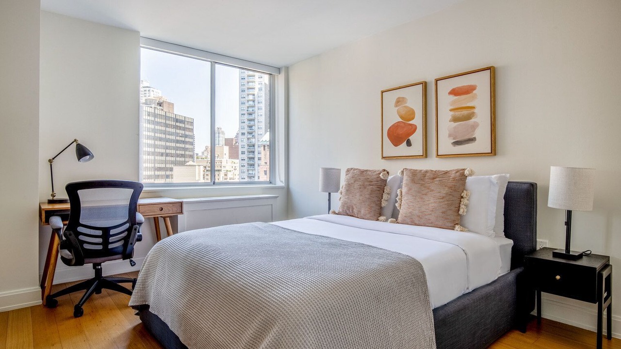 Photo of Bedroom in Sutton Place